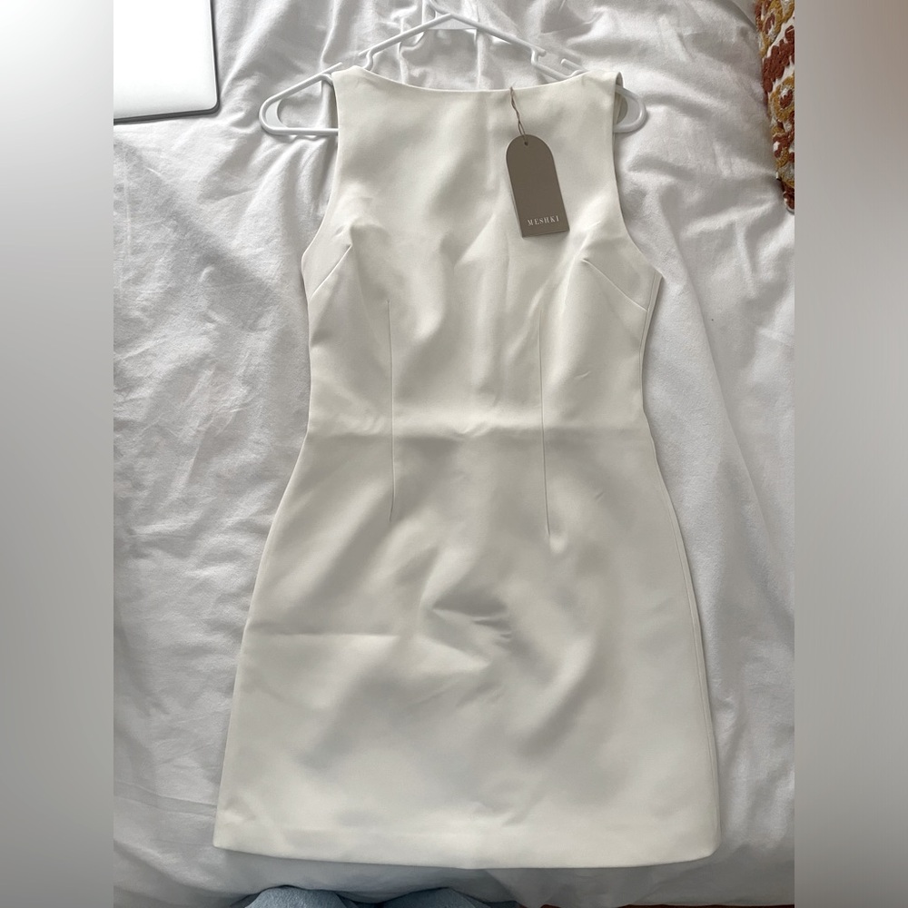 Meshki Angela dress XS. NWT!! Did not fit as expected
